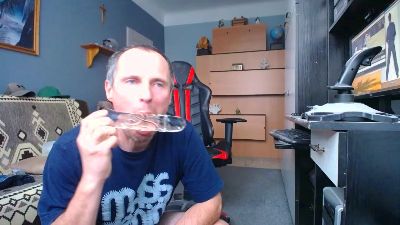 c_h9w2d7p5 live cam on Cam4