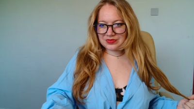 cabrina265 live cam on Cam4