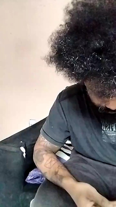 caedumar live cam on Cam4