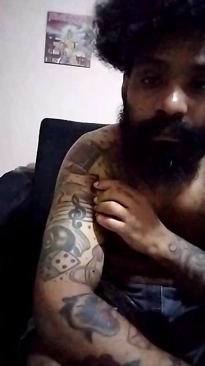 caedumar live cam on Cam4