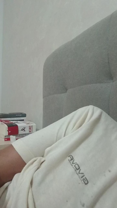 calda25 live cam on Cam4