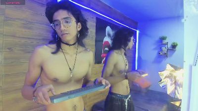 caleb_stefan live cam on Cam4