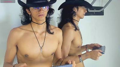 caleb_stefan live cam on Cam4