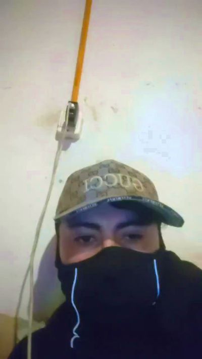 caliente23 live cam on Cam4