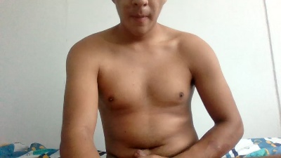 caliente_235hot live cam on Cam4