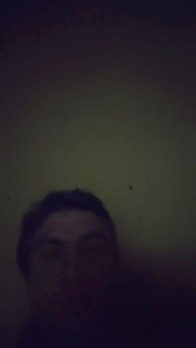 calientes4 live cam on Cam4