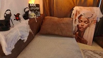 calithra live cam on Cam4