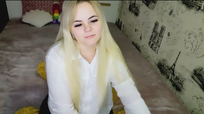 call_me_cutie live cam on Cam4