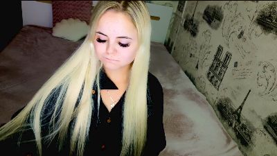 call_me_cutie live cam on Cam4