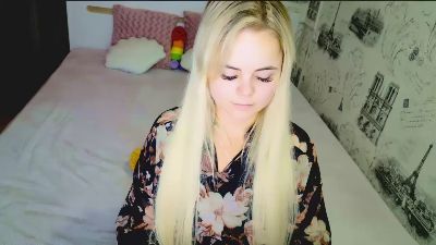 call_me_cutie live cam on Cam4