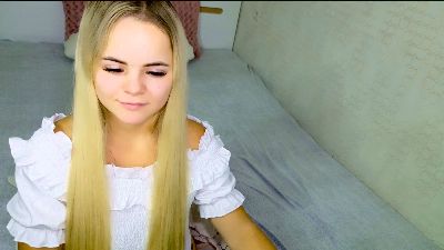 call_me_cutie live cam on Cam4