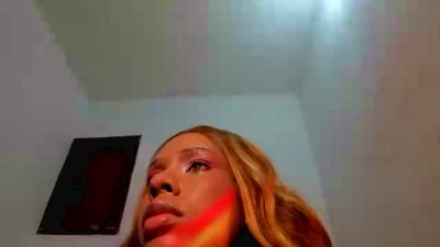 calliedemon_ live cam on Cam4