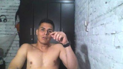 calvink_xxx live cam on Cam4