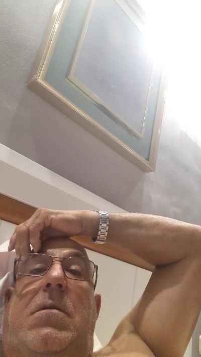 calvinsumiso live cam on Cam4
