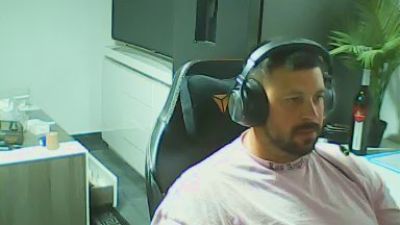 cam_boy21 live cam on Cam4