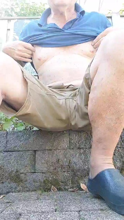 camaddictedk live cam on Cam4