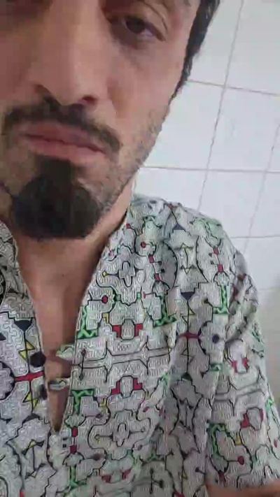 camargo12 live cam on Cam4
