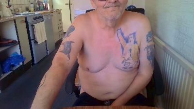 cambsman60 live cam on Cam4