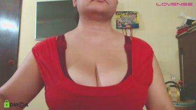 camiilahotxxxx live cam on Cam4