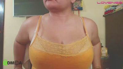 camiilahotxxxx live cam on Cam4