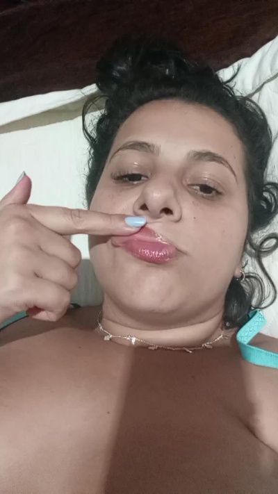 camila9453 live cam on Cam4