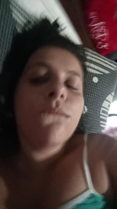 camila9453 live cam on Cam4