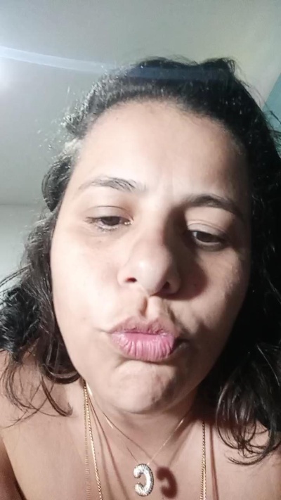 camila9453 live cam on Cam4