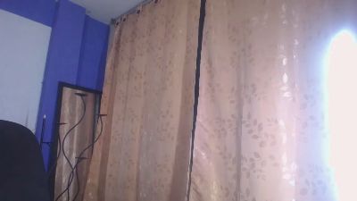 camila_saldana live cam on Cam4
