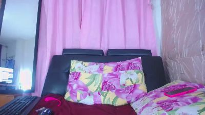 camila_saldana live cam on Cam4