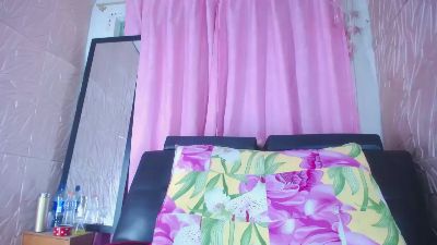 camila_saldana live cam on Cam4