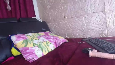 camila_saldana live cam on Cam4