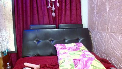 camila_saldana live cam on Cam4