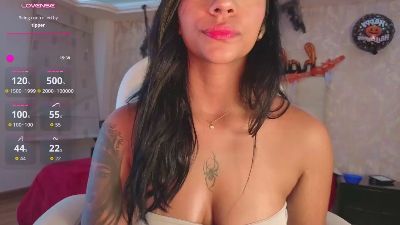 camille2004 live cam on Cam4