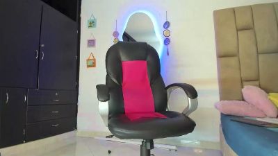 camilo_estradaa live cam on Cam4