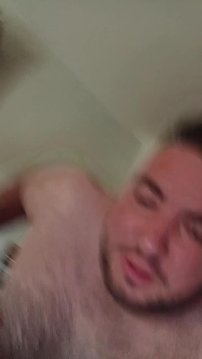 camilomed live cam on Cam4