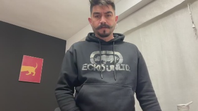 camo_1991 live cam on Cam4