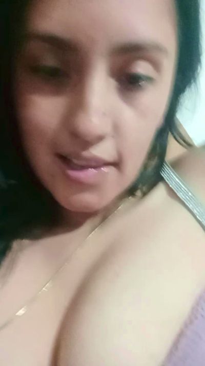 camweb7 live cam on Cam4