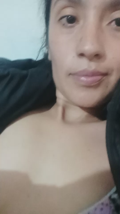 camweb7 live cam on Cam4