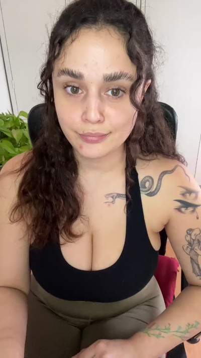 candelitaqueen live cam on Cam4