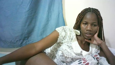 candy_lolo2 live cam on Cam4
