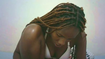 candy_lolo2 live cam on Cam4