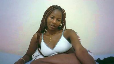 candy_lolo2 live cam on Cam4
