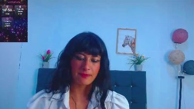 candy_lux_ live cam on Cam4