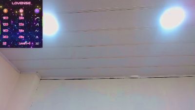 candy_lux_ live cam on Cam4