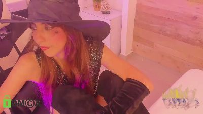 candy_summer28 live cam on Cam4