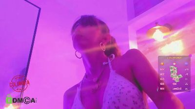 candy_summer28 live cam on Cam4