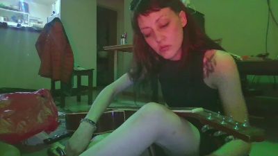 candycamiila live cam on Cam4