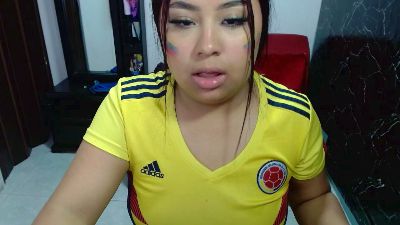 candymorena69 live cam on Cam4