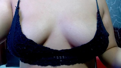 candymorena69 live cam on Cam4