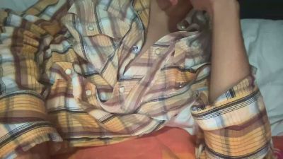 candyperfumeboy live cam on Cam4